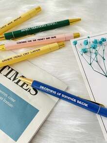 5支装趣味圆珠笔，黑色墨水，中号笔尖（1.0毫米），印有生动有趣的语录，创意设计，独特的同事办公礼物，个性化日常书写圆珠笔套装，幽默语录，送给同事的趣味办公礼物，个性化圆珠笔，印有生动有趣语录的日常书写笔套装 - 彩色 - 查看 2