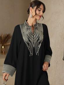 1pc Muslim Women's Gold Embroidered Abaya Robe - Embroidery Design, Long Sleeve Festival Dress Suitable For Eid, Weddings And Religious Ceremonies, Traditional Muslim Clothing - Black - View 2