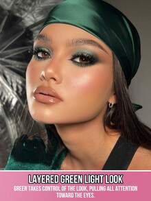 Misslyn Bảng phấn mắt EYE Want It 3 màu, kèm gương và cọ, có các hiệu ứng lì, ngọc trai và lấp lánh, độ lên màu cao, lâu trôi, dễ tán, chất phấn mềm mịn. Bảng phấn mắt EYE Want It 5 màu, chất phấn mềm mịn, tạo phong cách trang điểm Y2K, phù hợp cho các bữa tiệc, bãi biển, du lịch, kỳ nghỉ, cắm trại và các hoạt động ngoài trời. - 56 ĐỂ TÔI MỘT MÌNH - Xem 3