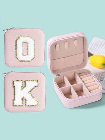 Nuova scatola portatile da viaggio per gioielli creativa a forma di lettera, per conservare anelli, collane, orecchini a perno e altri orecchini