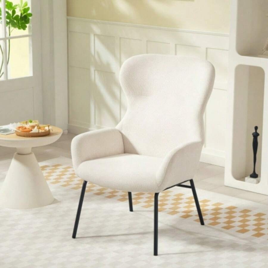 Poltrona estofada moderna estilo wingback, encosto alto, estofamento espesso, pés de aço, branco creme - Bege - Ver 1