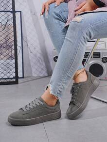 Solid Color Fashion Outdoor Casual Shoes, Versatile Campus Style Lace-Up Round Toe Comfortable Women Shoes, City Commute Sneakers - Grey - View 9