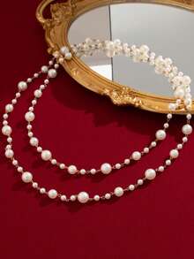 قلادة طبقات من الخرز المزيف اللؤلؤي الأنيق بطراز عتيق، قلادة طويلة مع قلادة بروك مختلفة الأحجام من اللؤلؤ المزيف، مناسبة للنساء للاستخدام اليومي والزفاف والعطلات والحفلات - أبيض - مشاهدة 3