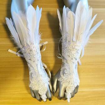 2 قطعة أساور معصم بدون أصابع مزينة بالريش والدانتيل بطراز جوثيك لاكسسوارات الزي والعروض المسرحية وحفلات الزفاف بتصميم جناح البجع