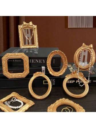 Vintage European Style Golden Mini Photo Frame Props, Nail Art, Jewelry, Photography Background Accessories