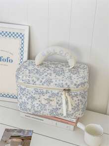 1个春季粉色碎花化妆包，大容量化妆品收纳袋，女士便携式拉链洗漱包，可收纳化妆品、护肤品、口红、化妆刷、护手霜、耳机、硬币、钥匙等，适合居家、旅行、度假和上学使用。 - 淺藍色 - 查看 11