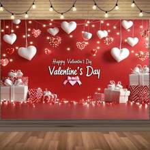 温馨浪漫的情人节派对横幅——印有“情人节快乐”字样，悬挂着红白相间的爱心和红白相间的礼盒，营造出浪漫精致的节日氛围。可用作摄影背景，适用于家庭聚会、一般聚会、蛋糕桌布置、影棚道具、情人节装饰、摄影布、节日摄影等场合。