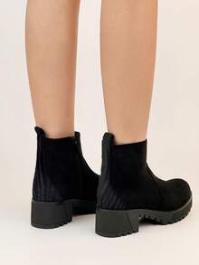 Chunky Heel Increase Height Suede Ankle Boots, Soft Sole Anti-Slip Boots - Black - View 4