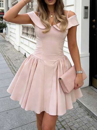 女士春夏连衣裙：优雅沙滩风纯色露肩荷叶边领修身A字连衣裙，迷你连衣裙，春夏鸡尾酒会礼服，情人节派对礼服，女士节日礼服，女士派对礼服