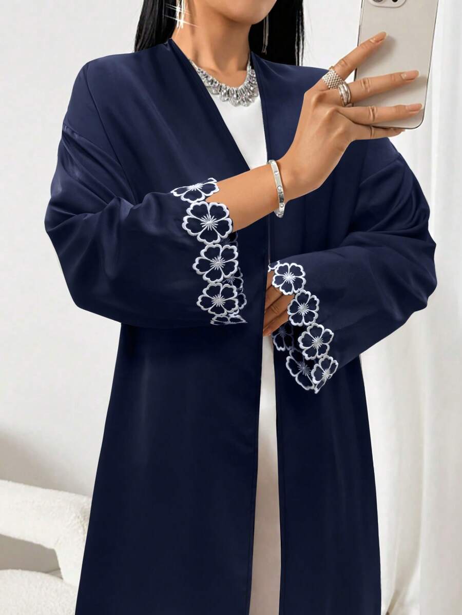 女士优雅刺绣长袖宽松阿拉伯长袍，适合春假、新年、情人节、新年、沙滩、夏季假期穿着