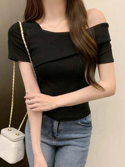 オフショルダーデザイン Tシャツ レディース、ミニマリスト 半袖トップ カジュアル ブラック 夏用