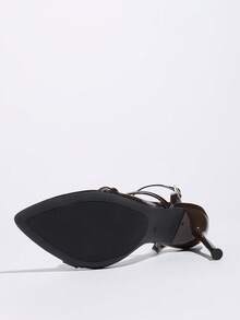 Giày cao gót nữ, thời trang và thanh lịch cho mùa xuân, mùa thu, tiệc đêm, hoạt động ngoài trời, tiệc chiêu đãi. Mũi nhọn, chất liệu bề mặt bóng như gương, quai cổ chân có thể điều chỉnh, kiểu dáng gợi cảm và sang trọng, phù hợp để đi làm và phối cùng trang phục mùa thu của nữ. - Màu nâu Sô-cô-la - Xem 9