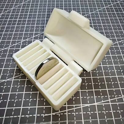 10 Hole/CR2032 Button Battery Holder Portable Storage Box With 10 Drawer Slots To Prevent Loss Of Small Batteries - Battery Storage Box - No Battery