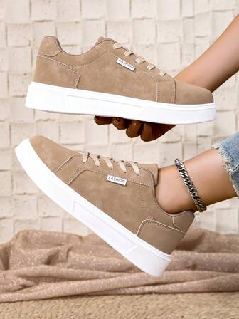 2025 Primavera Novo Sapato Feminino de Cor Sólida, Sapato de Skate, Tênis Versátil de Moda, Sapato Casual, Estilo INS