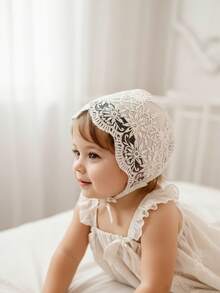 1顶新生女婴蕾丝帽檐帽，刺绣宫廷风蕾丝胎儿帽，春夏0-3个月渔夫帽，公主胎儿帽