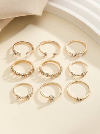 A Set Of 9 Golden-Colored Star-And-Crescent Ring Pieces – A Creative, Vintage-Style, And Minimalist Alloy Ring Design, Perfect For Women To Wear On Daily Occasions Or At Parties. Also An Excellent Gift For Jewelry Lovers.
