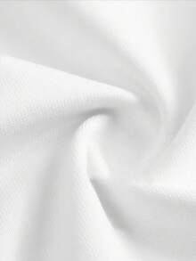 New Spring Arrival: White Short Sleeve T-Shirt With Green Text Pattern - White - View 2