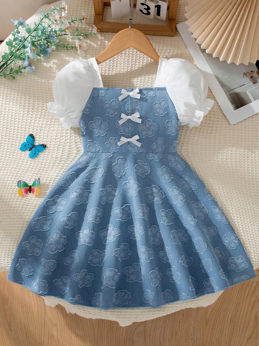 Đầm thường ngày thoải mái cho bé gái, phối màu khối, trang trí nơ 3D, tay áo kiểu công chúa, chân váy xòe, cổ vuông, dài đến đầu gối, thích hợp cho mùa xuân/hè. - Màu xanh lam - Xem 1