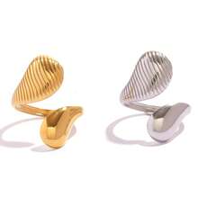 2pcs/1pc Minimalist Gold Stainless Steel Rings, Metallic Texture, Geometric Design Rings For Women, Suitable For Daily Wear - Multicolor - View 5