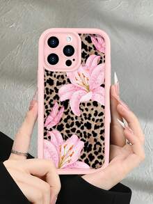 1pc Leopard Print Lily Flower & Butterfly Pattern 2D Printed, Waterproof Durable Dustproof Fashionable Minimalist Design With Camera Protection, Soft Matte Pink Full Coverage Phone Case Compatible With IPhone 16/15/14/13/12/11/7/8/XR/XS/Plus/Pro/Pro Max, Suitable As Gift For Friends, Family, Girlfriend, Boyfriend, Holiday - Pink - View 2