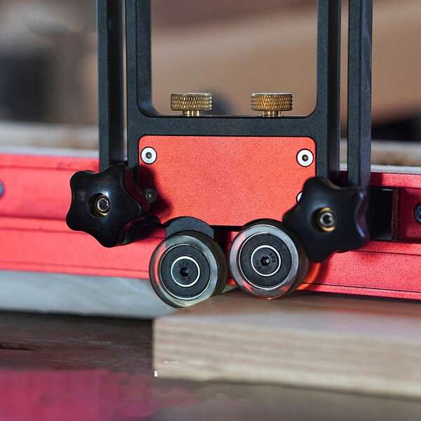 Table Saw Stock Roller Woodworking Double Wheel Sliding Feeding Guide Roller Feather Board Auxiliary Tool