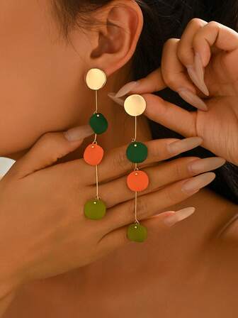 2pcs Fashionable Minimalist Geometric Circle Iron Piece DIY Combination Multi-Color Leopard Print Craft, New Added Cow Print Geometric Combination Earrings, Oval Leopard Print Iron Ring Gold Stud Earrings, Suitable For Women To Wear Daily, Party, Date, Banquet. The Metal Surface Is Handcrafted, There May Be Small Foreign Objects, But It Is Very Beautiful. Thank You.