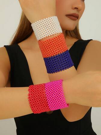 1 st handgjort armband med flera lager av pärlor och konstpärlor, bohemiskt vintagechic, lämpligt för formella tillfällen