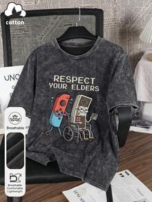 大码女装春夏秋季“敬老”标语圆领短袖简约休闲日常水洗T恤，趣味老游戏图案印花上衣，拟人化游戏手柄图案印花女装2026夏季柔软舒适面料短袖上衣，轮椅遥控器图案印花夏季家庭聚会黑色 - 黑色 - 查看 2