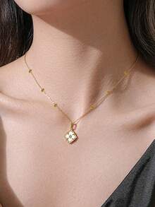 1 chiếc dây chuyền hình cỏ bốn lá tối giản bằng thép không gỉ mạ vàng 14k dành cho nữ, thanh lịch cho đeo hàng ngày, dự tiệc, các dịp trang trọng, kỳ nghỉ. Một món quà hoàn hảo cho mẹ, vợ, con gái, bạn gái. Chống thấm nước, không phai màu, thích hợp để đeo đi biển. - Nhiều màu - Xem 5