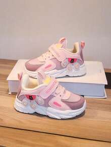 Zapatillas deportivas infantiles multicolores con un elegante diseño de animales en forma de letras del alfabeto. Cierre de  con parte superior de malla transpirable. Suela reforzada antideslizante y duradera. Modernas y cómodas, con combinaciones de colores vivos. Adecuadas para el uso diario, el colegio y las actividades al aire libre. - Azul - Ver 8