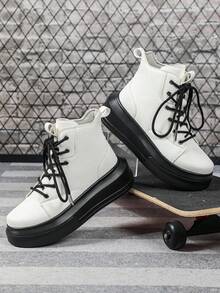 高帮女鞋，男女通用宽楦软底增高运动鞋，英伦复古中帮休闲运动鞋，适合派对、郊游、节日活动和新年礼物。这款轻便舒适的系带踝靴，前掌加宽设计，适合全天穿着。 - 白色黑色底 - 查看 5