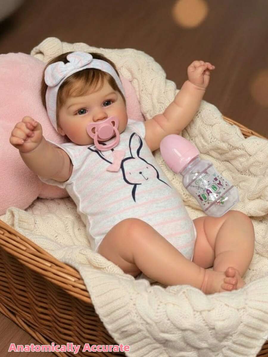 18英寸麦迪女婴柔软重生娃娃玩具，逼真植发，自然外观，微笑表情，配有服装和配饰，解剖结构精准，是理想的礼物，您可以自己修剪头发，打造属于您自己的重生娃娃。 - 彩色 - 查看 1
