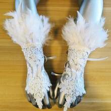 2pcs Gothic Style Feather Lace Cuff Fingerless Gloves Wristband Set, Suitable For Costumes, Stage Performance, Wedding, Swan Wings And Other Accessories