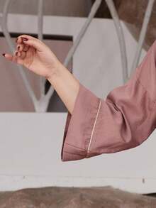 Đầm kiểu Ả Rập thêu vàng sang trọng, JALABIA cổ chữ V tay lỡ 3/4 với tua rua vàng, kiểu dáng thời trang và duyên dáng dành cho quý cô, trang phục truyền thống Ramadan mới năm 2026. - Đỏ - Xem 4