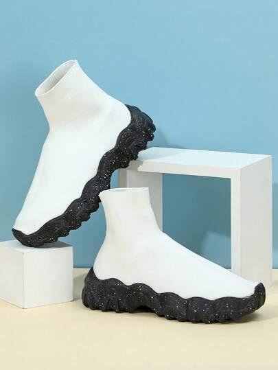 Men's Casual, Versatile And Comfortable Slip-On Shoes, White Elastic Fabric Upper, Black Dotted EVA Sole, Easy To Wear And Take Off, Non-Slip Sock-Like Style, Suitable For Vacation, Back To School Season Or Holiday Gifts