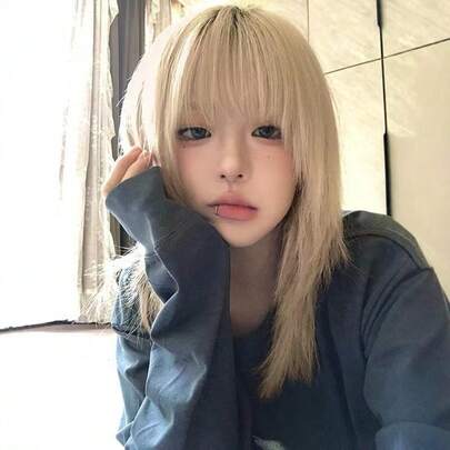 高品質原宿スタイルの老化防止ライトプラチナ新しい鎖骨髪ハイレベルショートストレートヘア無料 50 ピースヘッドバンドセット 1 セットフルヘッドセット女性の人工毛秋と冬高密度小顔