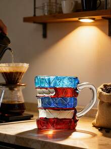 3D立体书本造型咖啡/玻璃杯，层叠书本设计——送给文学爱好者的礼物，一款艺术感十足的咖啡杯，适合爱书之人、读者、作家和藏书家。独特的书本造型桌面杯，是情人节和圣诞节的理想之选。