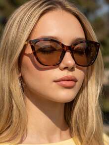 Shadewire 1 Pair Women's Leopard Print Cat Eye PC Frame Personalized Metal Leg Street Style Vintage Fashion Glasses - Multicolor - View 3