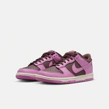 Nike 耐克青少年 Dunk Low (GS) 休闲鞋，低帮运动鞋 FB9109-500 - 粉色 - 查看 5