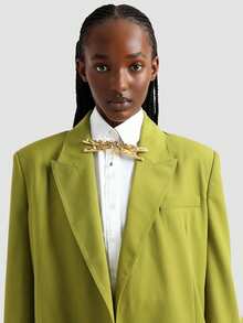 GLOURI Women's Olive Green Belted Blazer & Pleated Maxi Skirt Set - Tie-Waist Design & Embroidered Cuff Detail | Elegant High-End Style For Luxury Dinners, Fashion Gatherings & Sophisticated Events For Refined Glamorous Looks - 綠色 - 查看 6