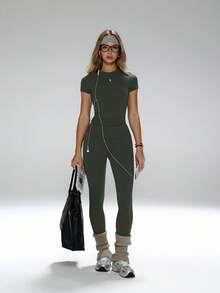 FWH Slim-Fit, Versatile Item, Waist-Cinching And Butt-Lifting, Suitable For Yoga, Fitness Or Casual Daily Wear. Women's Yoga Set, High-Waist Sports Pants Set, Shaping Sports 2-Piece Set, Waist-Cinching Yoga Outfit, Fitted Crew Neck T-Shirt Paired With High-Waist Yoga Pants, Essential 2-Piece Set For Women Summer - Army Green - View 11