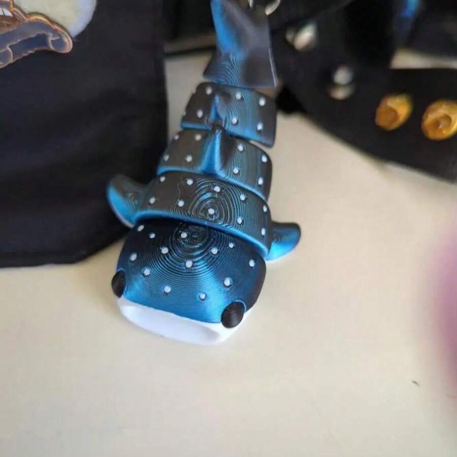 3D Printed Shark Keychain - Realistic Shark Design With Key Chain-Lightweight Whale Shark Bag Charm Key Ring For Everyday Halloween Christmas Gifts Oceanic Whale Shark Decor Accessory Ornaments Bag Hanging For Backpacks, Phones, Cars - No Power Needed, Shark Decor - 彩色 - 查看 1