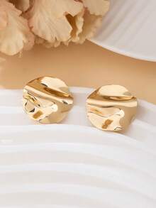 1 Pair Fashionable Versatile Simple Classic Metallic Crinkle Geometric Round Stud Earrings For Women - Yellow Gold - View 2