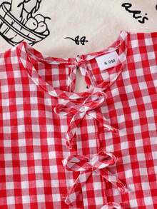 2pcs Baby Girl Sweet Fashion Plaid 3D Bow Ruffle Hem Sleeveless Casual Shirt Top And 3D Bow Frayed Denim Shorts Set - Red - View 4