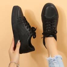 2026 Spring New Women Thick Sole Versatile Casual Sports Gump Shoes Flat Sneakers Student Running Shoes - Black - View 11