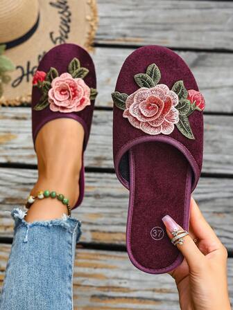 2025新款时尚红色花朵装饰室内/室外两用网面拖鞋