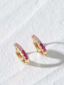 一对简约方晶锆石环形耳环，适合女性日常通勤和约会 - W17374 - 查看 24