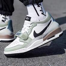Nike 男子AIR JORDAN LEGACY 312運動訓練籃球鞋 - 白色/綠色 - 查看 3