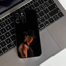 Funda de Teléfono Singer Joe J-Jonas para 17,16,15,14,13,12,11 Plus, Pro Max, Cubierta Negra de Silicona Suave - Z4 - Ver 12