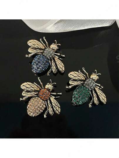奢华水晶蜜蜂胸针 - 闪耀水晶昆虫徽章，动物造型设计，是搭配西装、服装和正式场合的完美时尚配饰 - 男女皆宜，精致新颖的日常佩戴徽章
